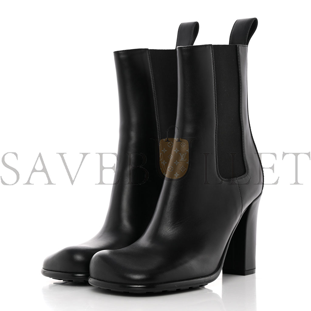 BOTTEGA VENETA CALFSKIN STORM CHELSEA BOOTS 385 BLACK