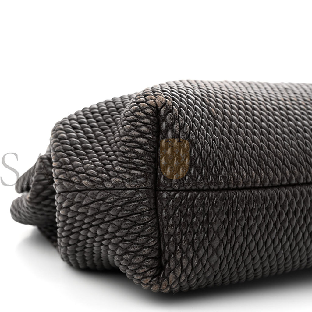 BOTTEGA VENETA LAMBSKIN KNIT MEDIUM THE POINT TRIANGLE BAG FONDANT (30*25*13cm)