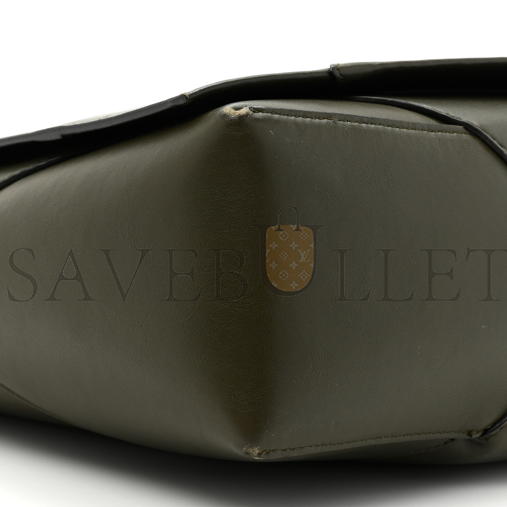 BOTTEGA VENETA LAMBSKIN MAXI INTRECCIATO MESSENGER BAG (23*15*6cm) BOTTEGA VENETA LAMBSKIN MAXI INTRECCIATO MESSENGER BAG (23*15*6cm)