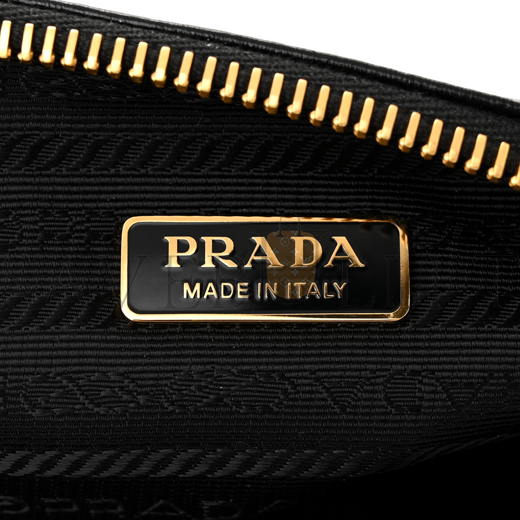 PRADA VITELLO SHINE BRUSHED CALFSKIN RE-EDITION 2002 SHOULDER BAG BLACK (24*10*6cm)