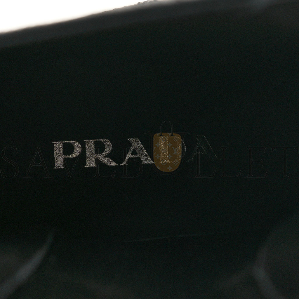 PRADA SPAZZOLATO METAL TRIANGLE LOGO 50MM CHELSEA BOOTS 38 BLACK PRADA SPAZZOLATO METAL TRIANGLE LOGO 50MM CHELSEA BOOTS 38 BLACK